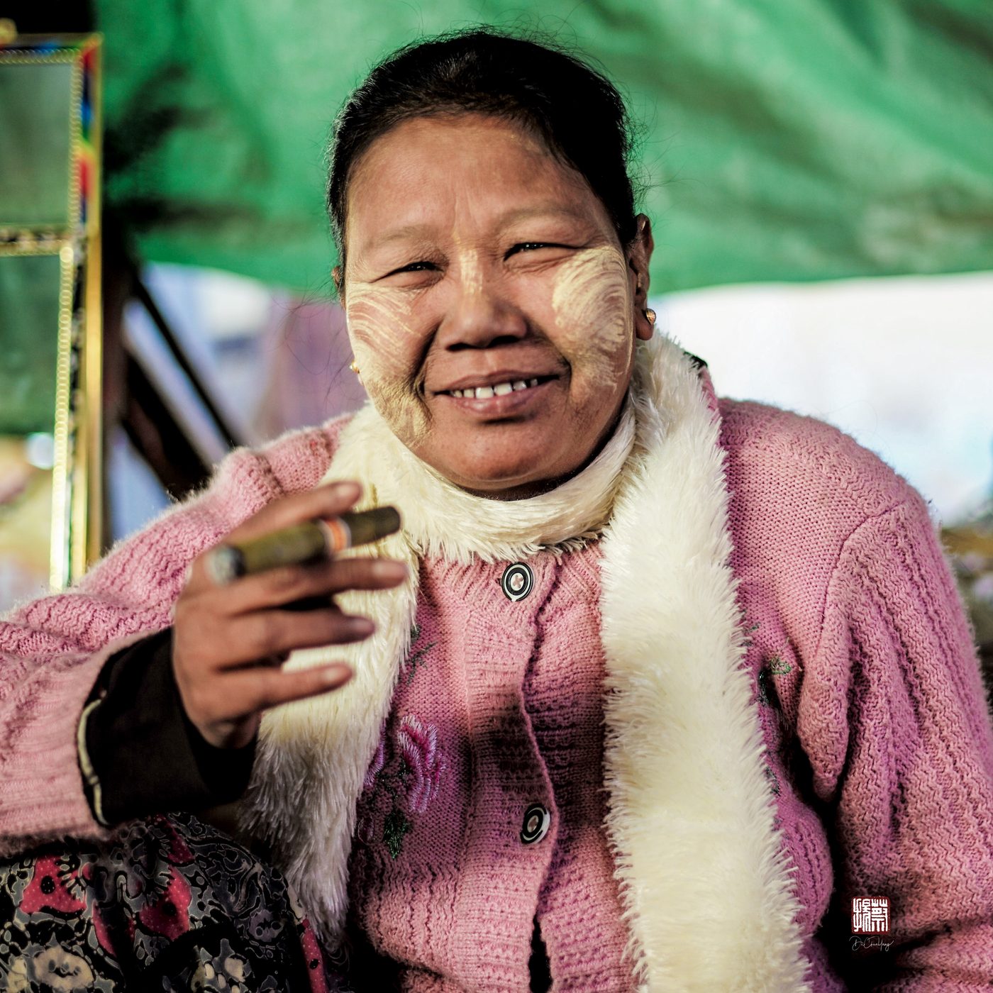 Hawker, Okpho, Myanmar, 2018
